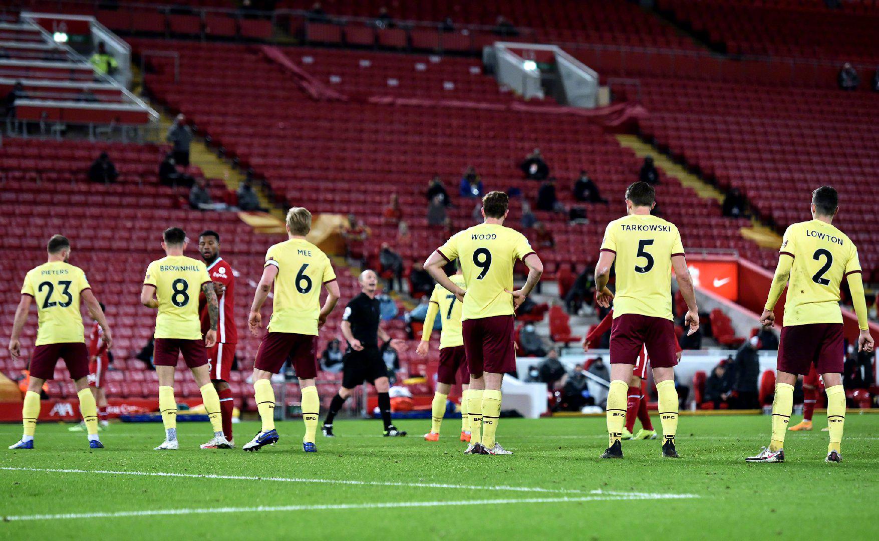 路进攻的机 路进攻的机