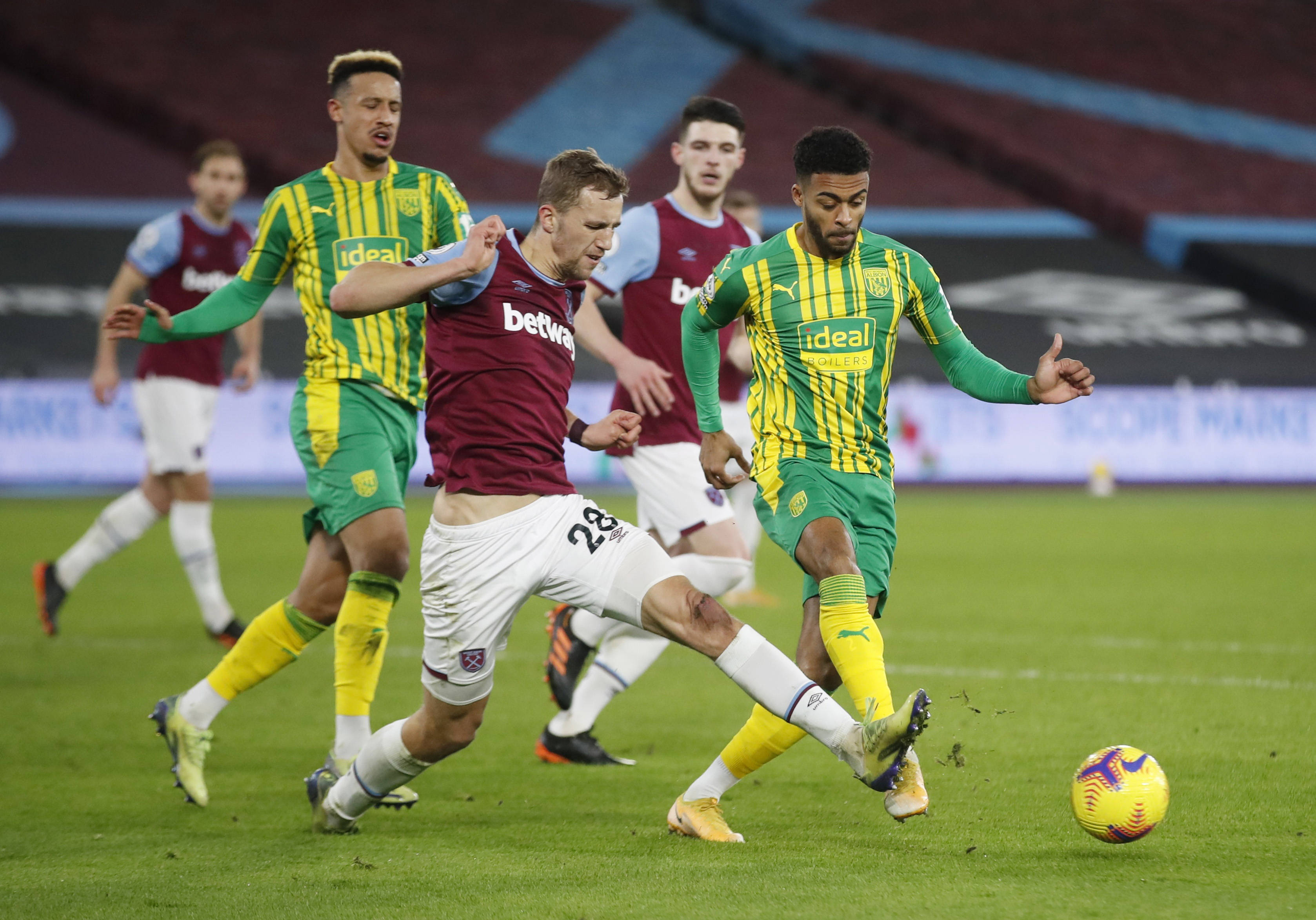 也展示了豪 也展示了豪